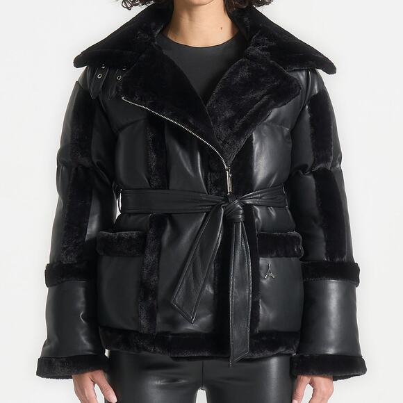 Maniere De Voir Vegan Leather and Plush Puffer Jacket with Belt black bomber 6/M - Picture 1 of 8